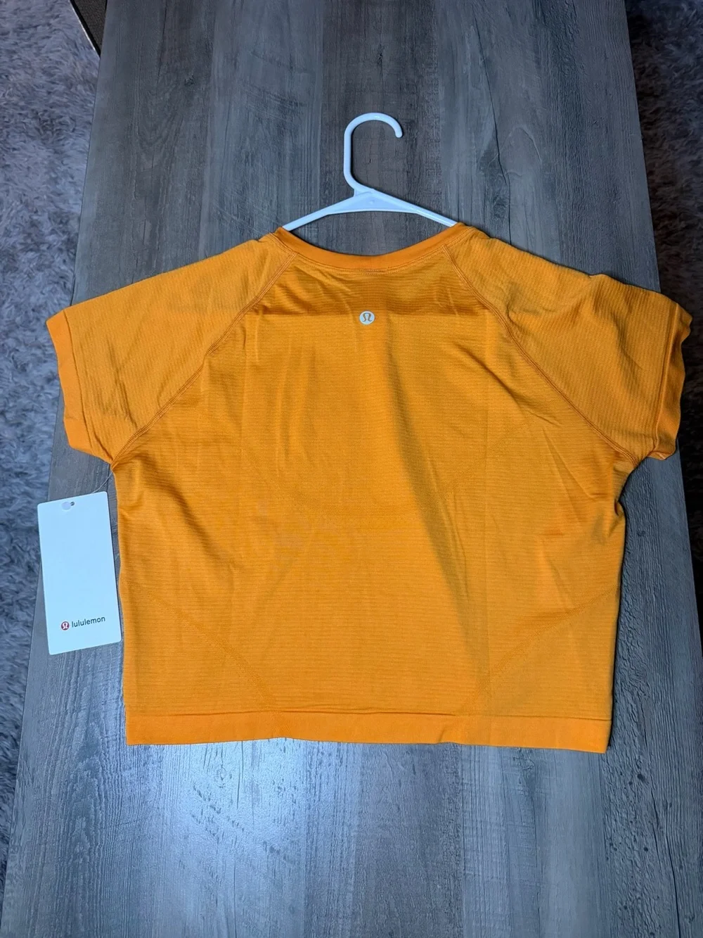 NWT lululemon Swiftly tech cropped SS Sz 12 *citrus sizzle🧡